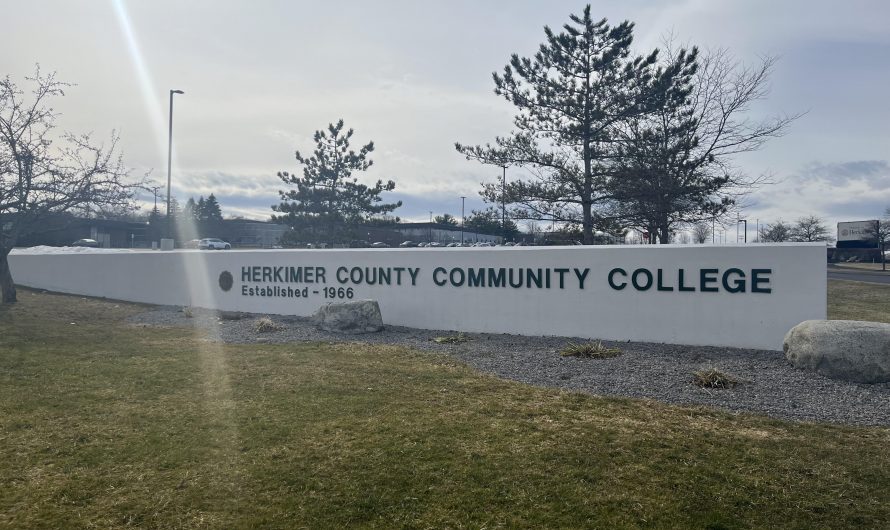 College Celebrates 60th Anniversary