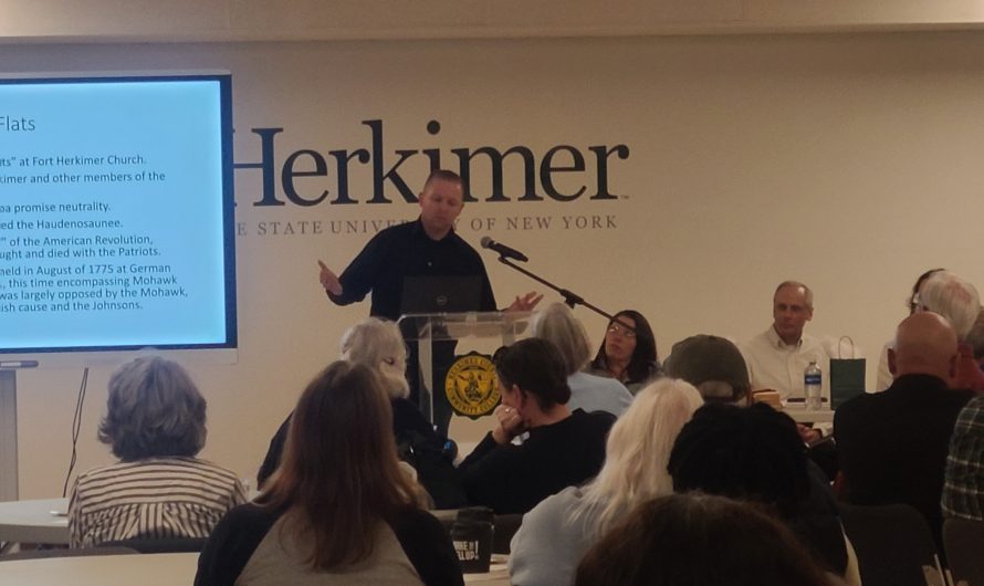 Symposium Highlights Local Connections to The Revolutionary War