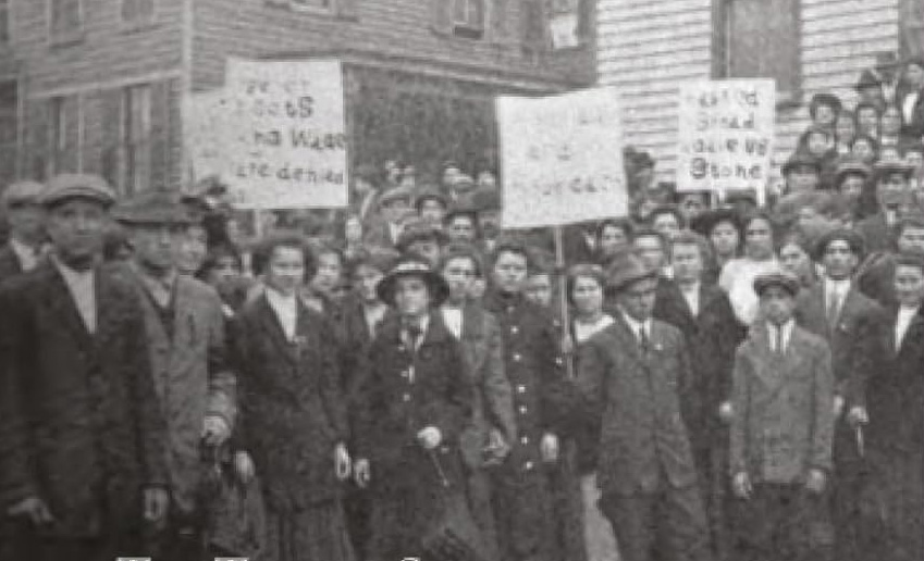 Black and white photo of striking workers